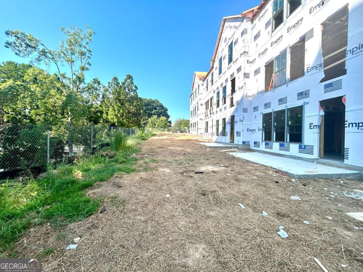2194 Wexford Dr 35 — photo