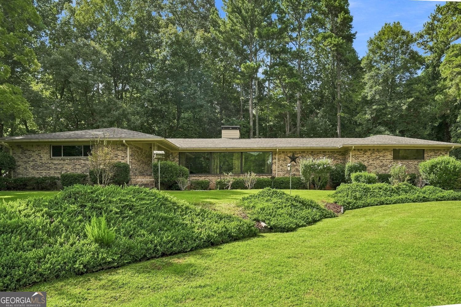 245 Plantation Rd — photo