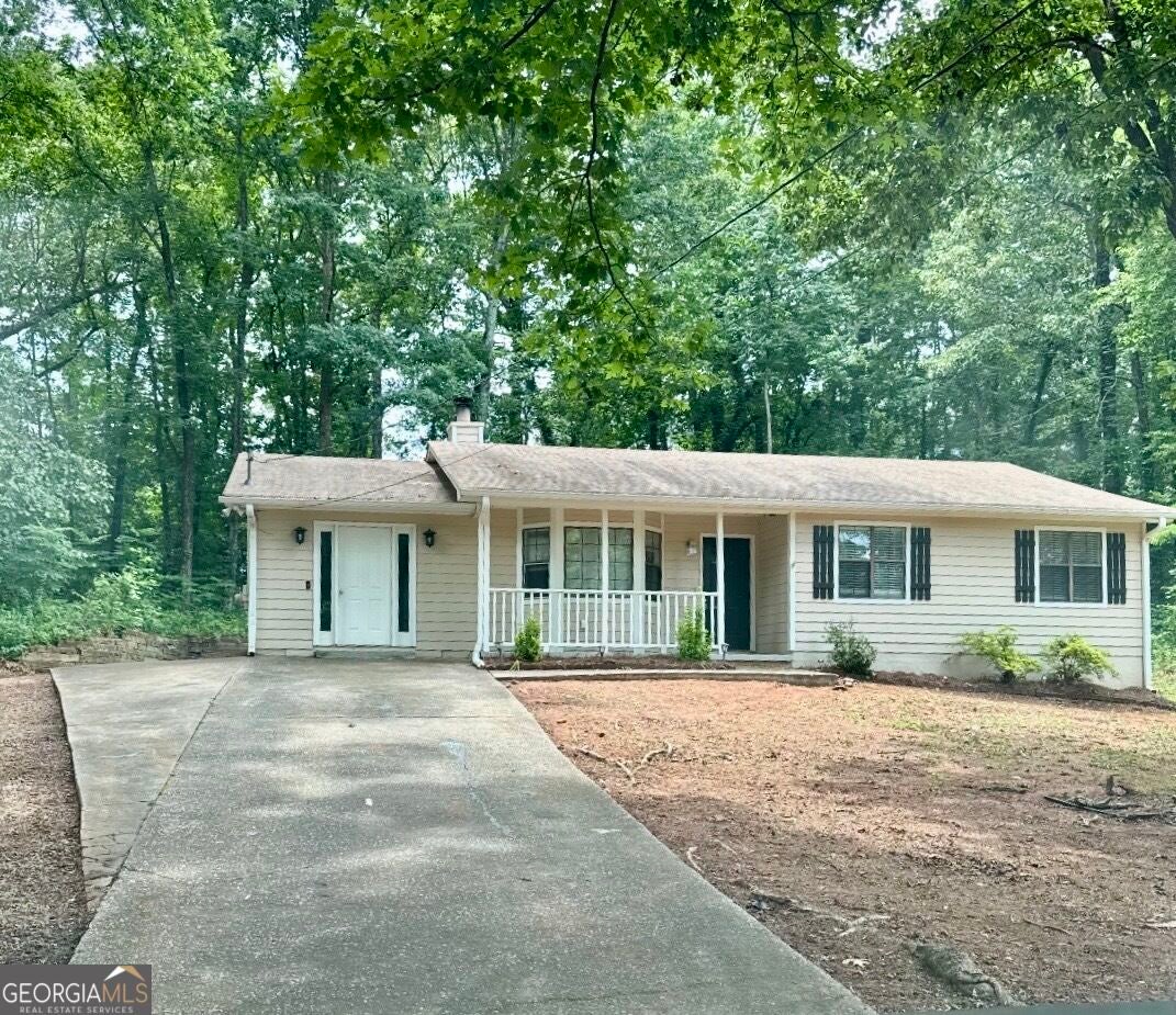 108 Hilltop Cir — photo
