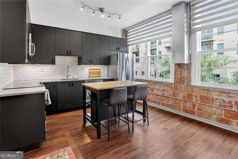 800 Peachtree St NE 8303 — photo