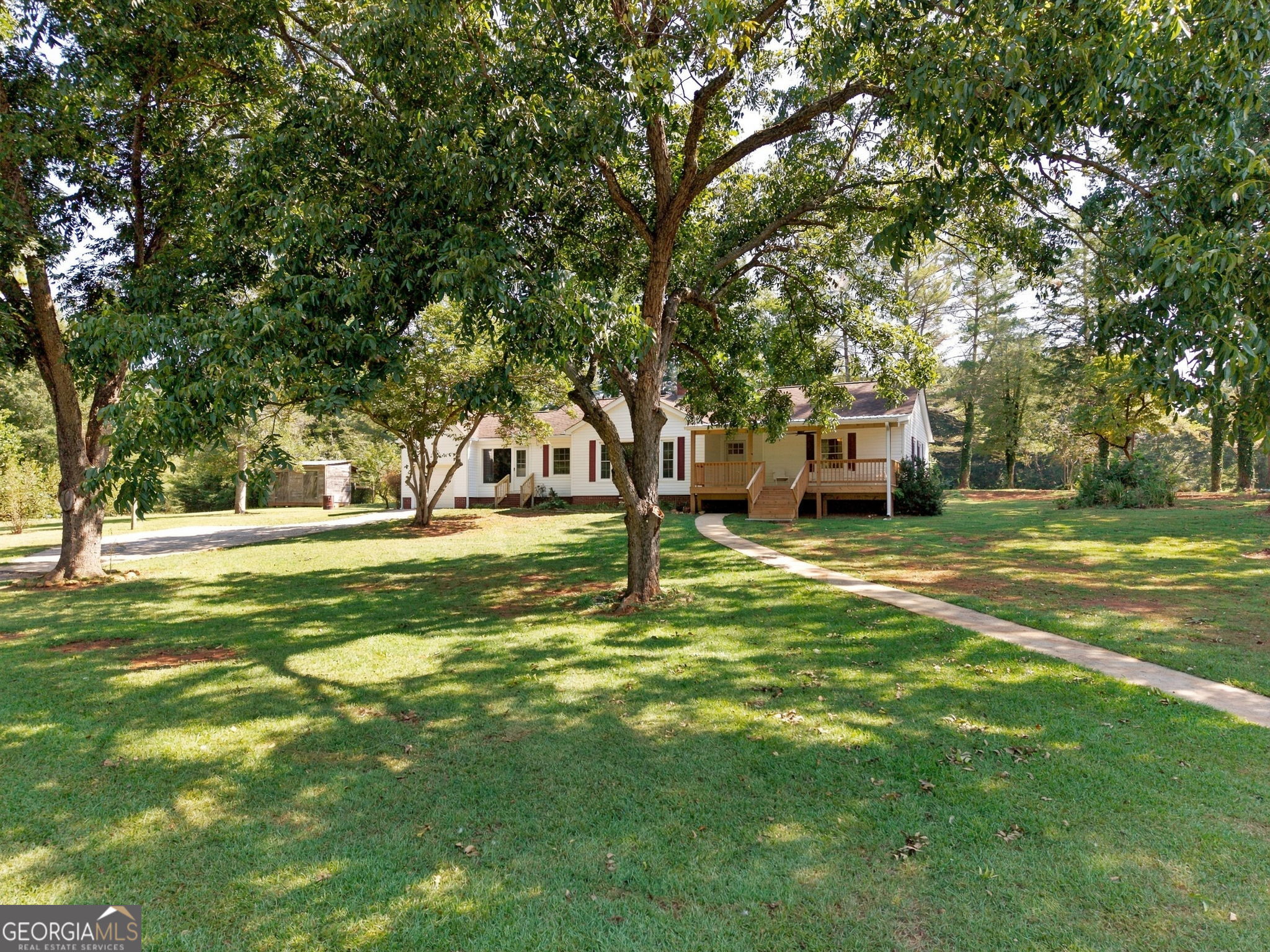 8 Perry Farm Rd SW — photo