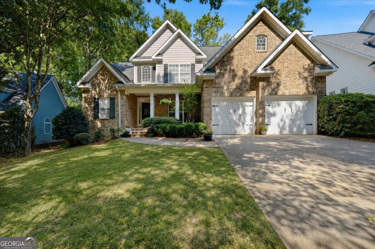 920 Huntcliffe Dr — photo