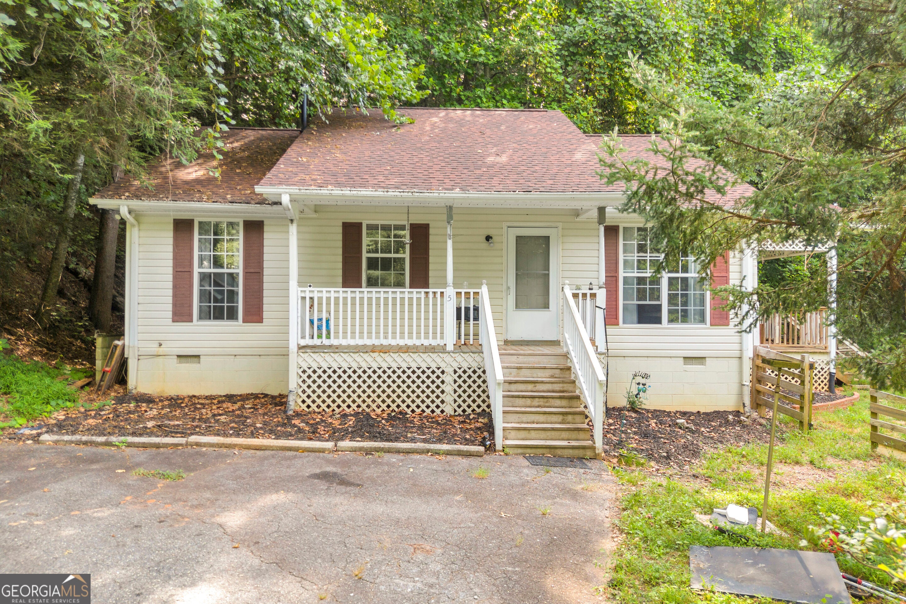 549 Travaden Trl — photo
