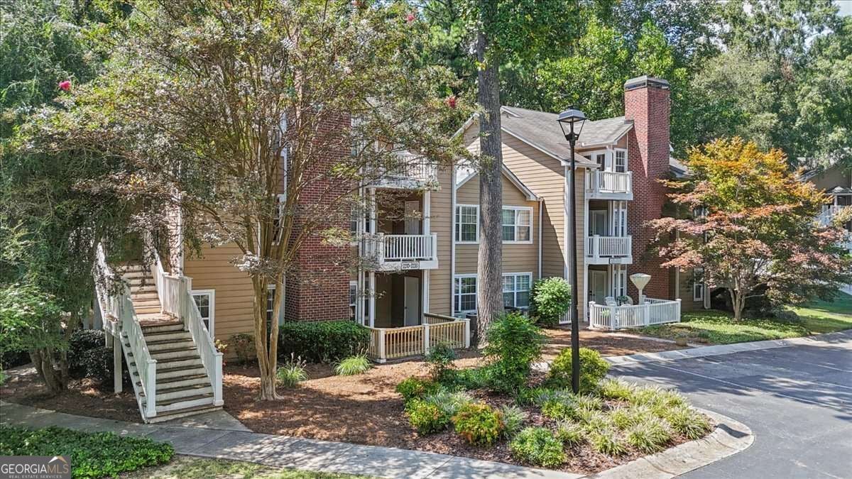 2210 River Heights Ct SE — photo