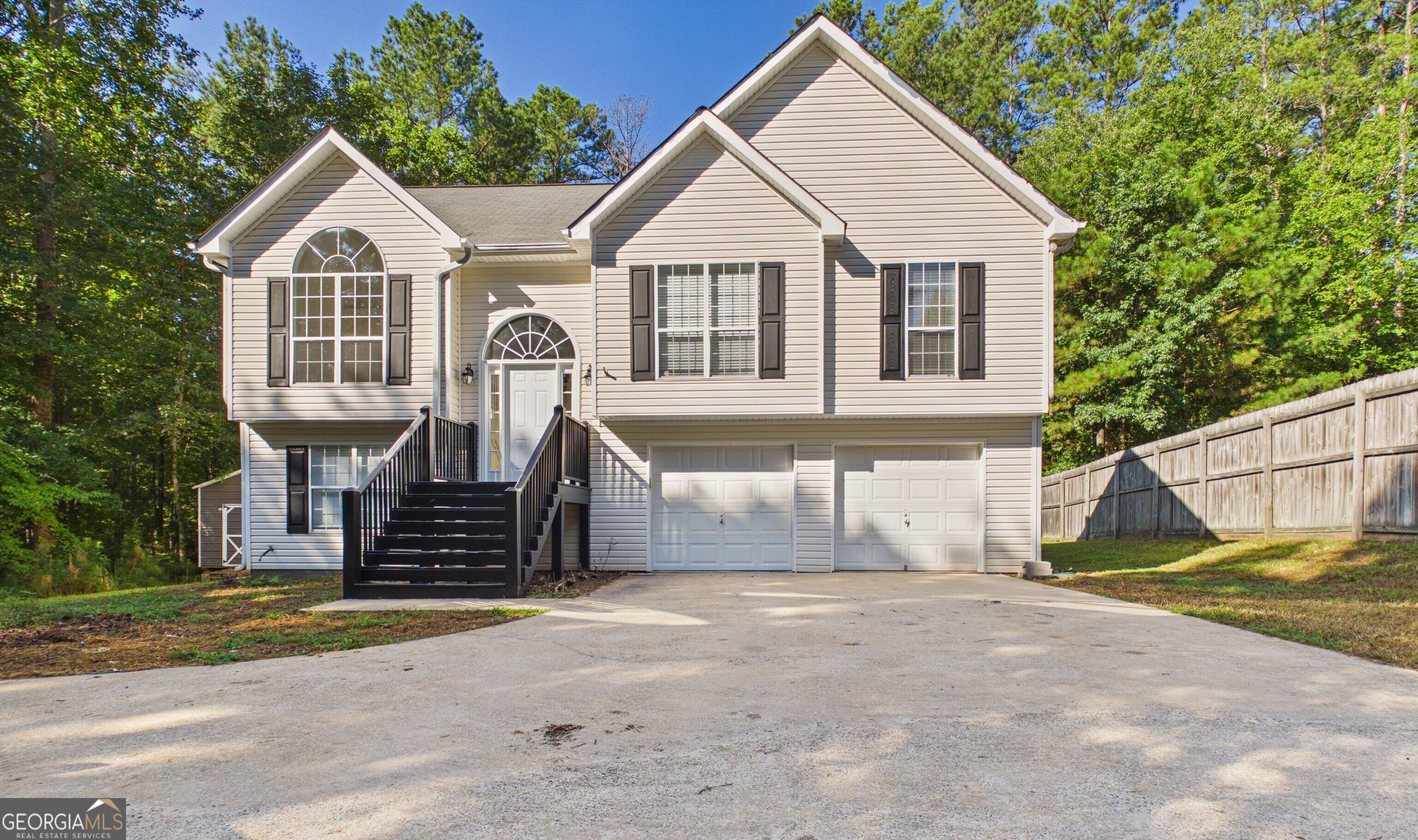 75 Lauren Overlook — photo