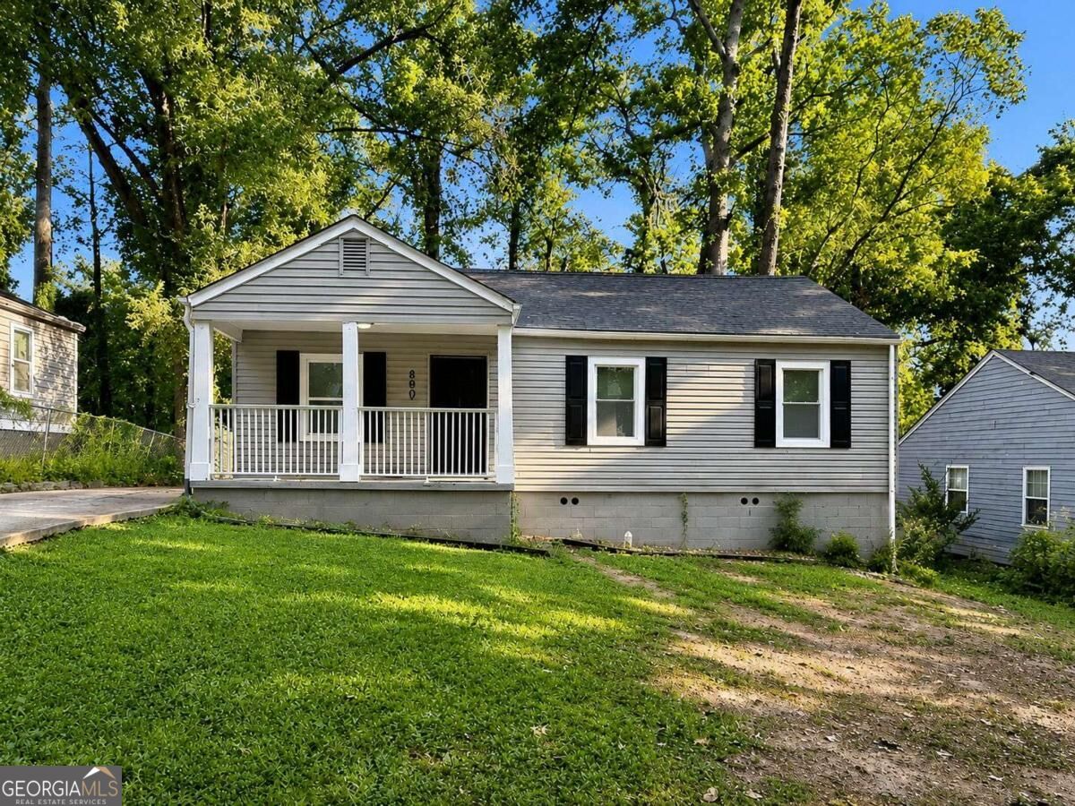 890 Mcwilliams Rd SE — photo