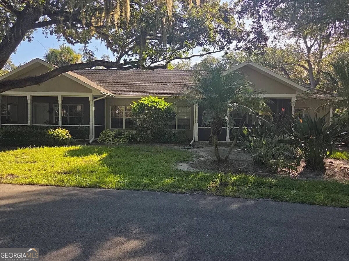 1411 Winding Oak Dr — photo