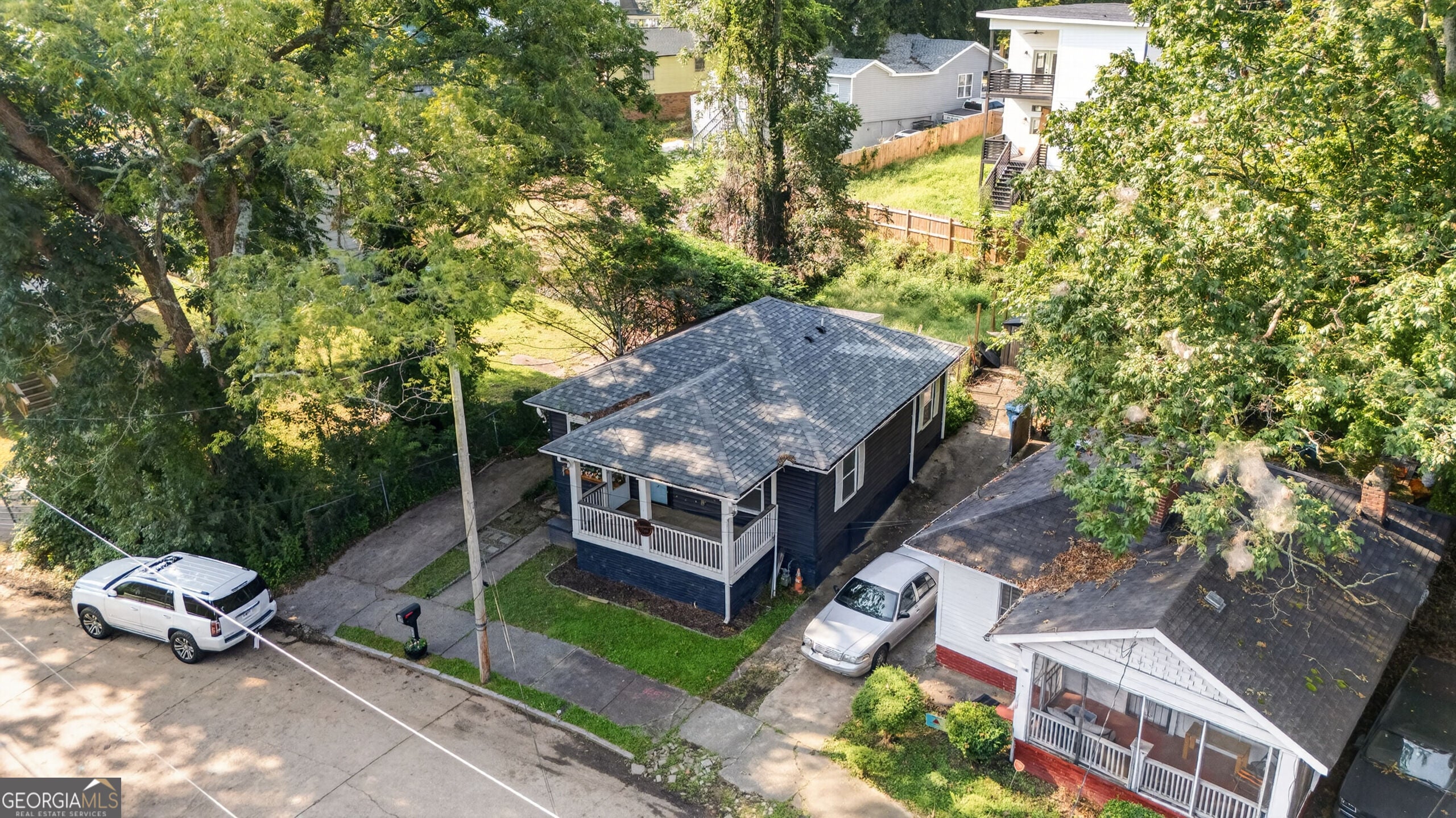 988 Ashby Ter NW — photo