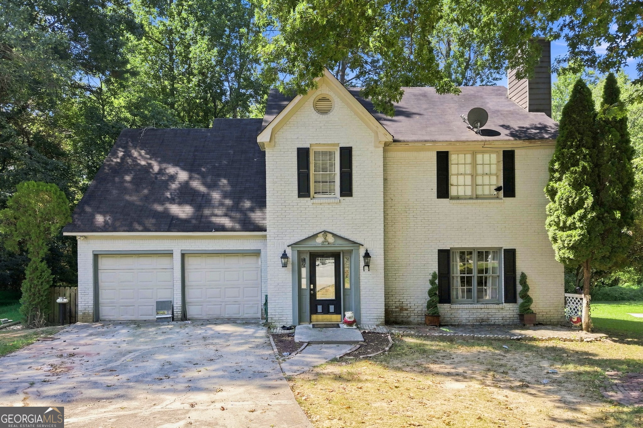 562 Black Creek Dr — photo