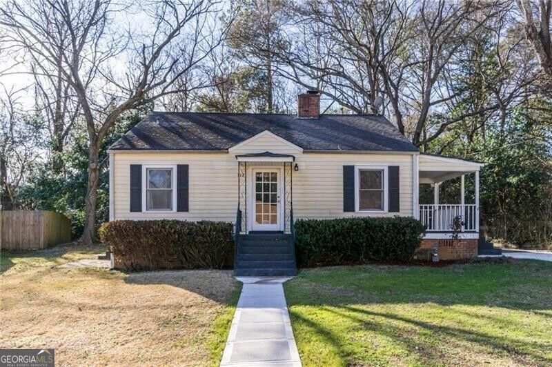 312 Phillips Dr SE — photo