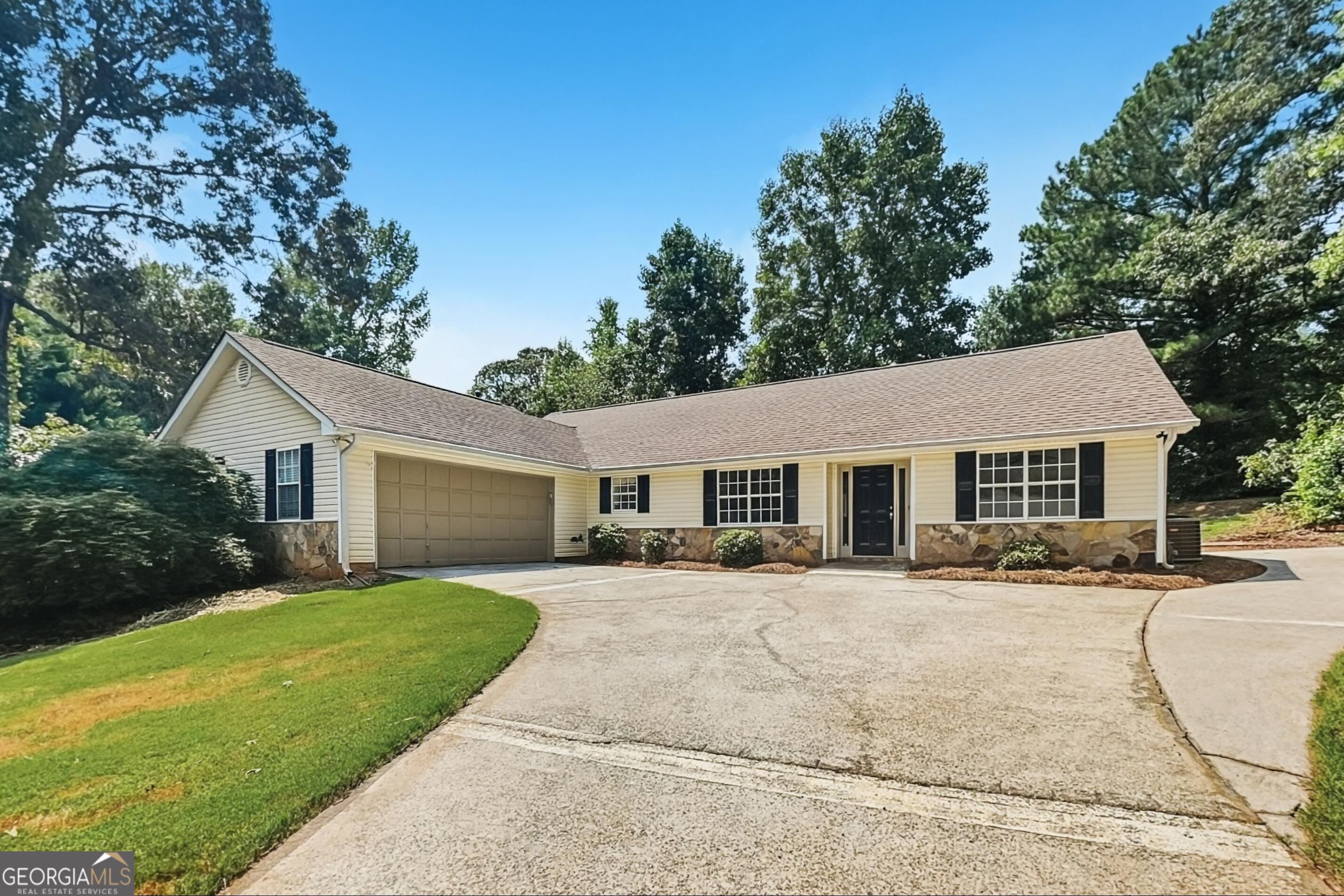 132 Edwards Way — photo