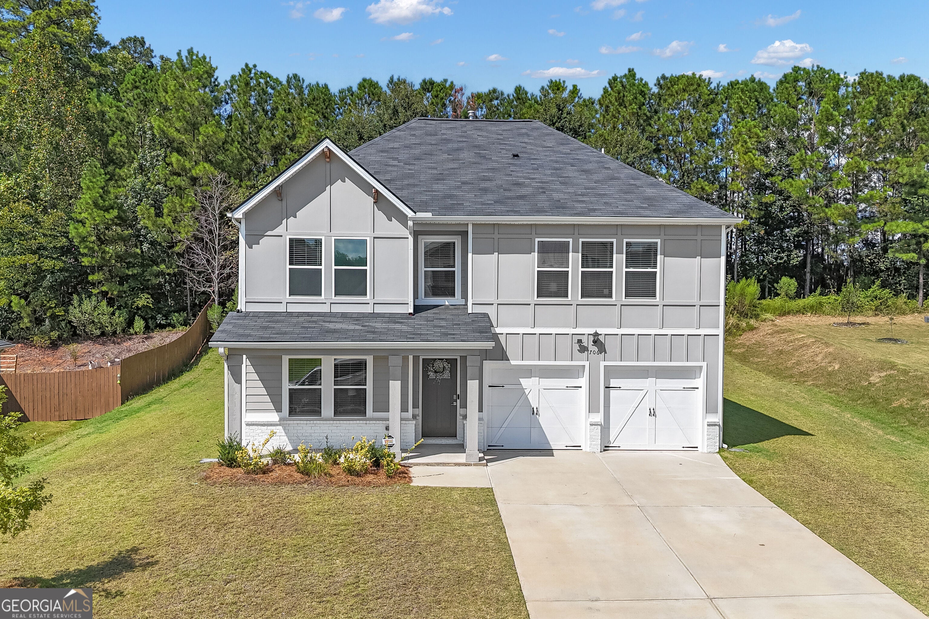 706 Windstream Dr — photo