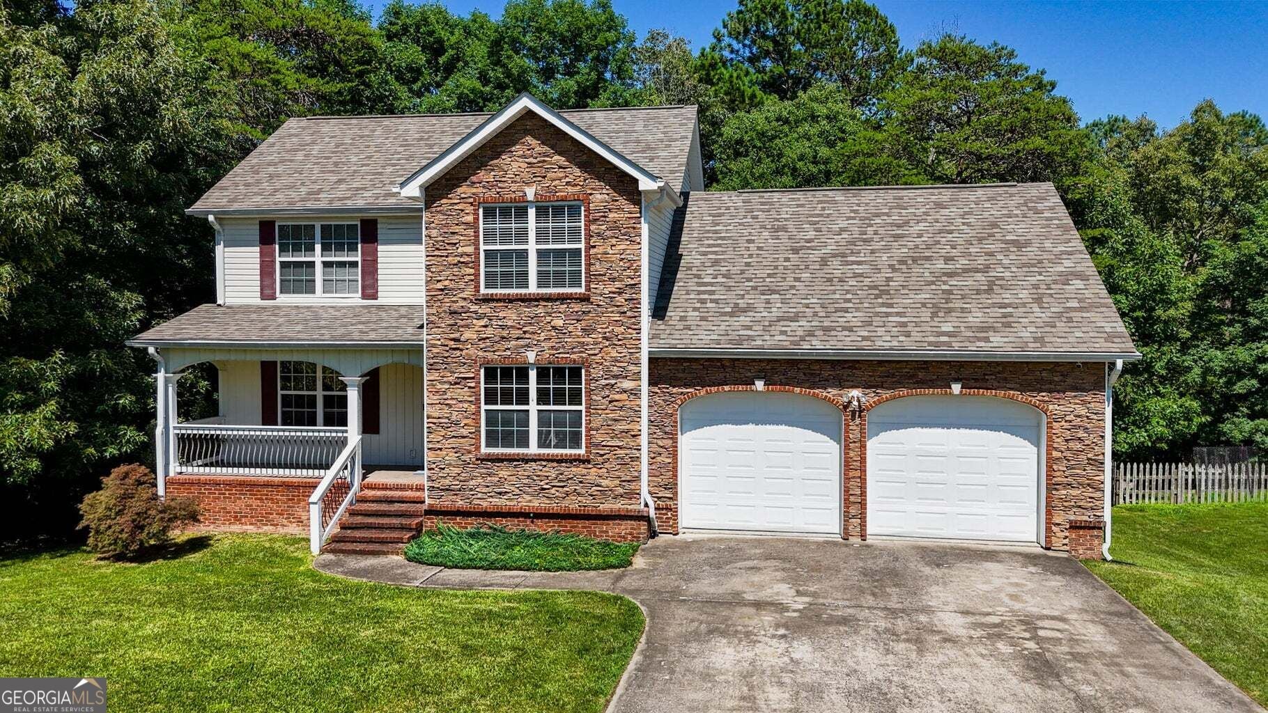 235 Hidden Oaks Dr — photo