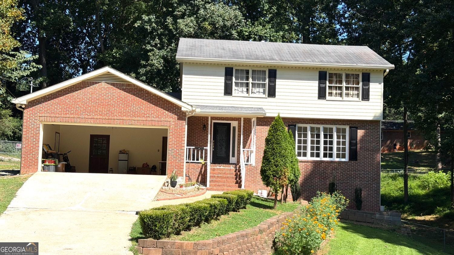 574 Hickory Hills Ct — photo