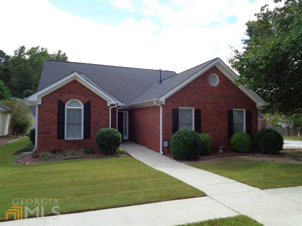155 Woodstream Way — photo