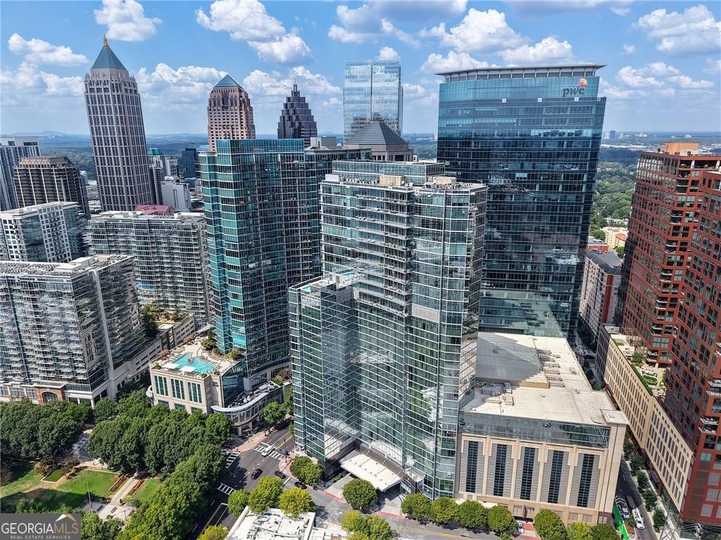 1065 Peachtree St NE 3402 — photo