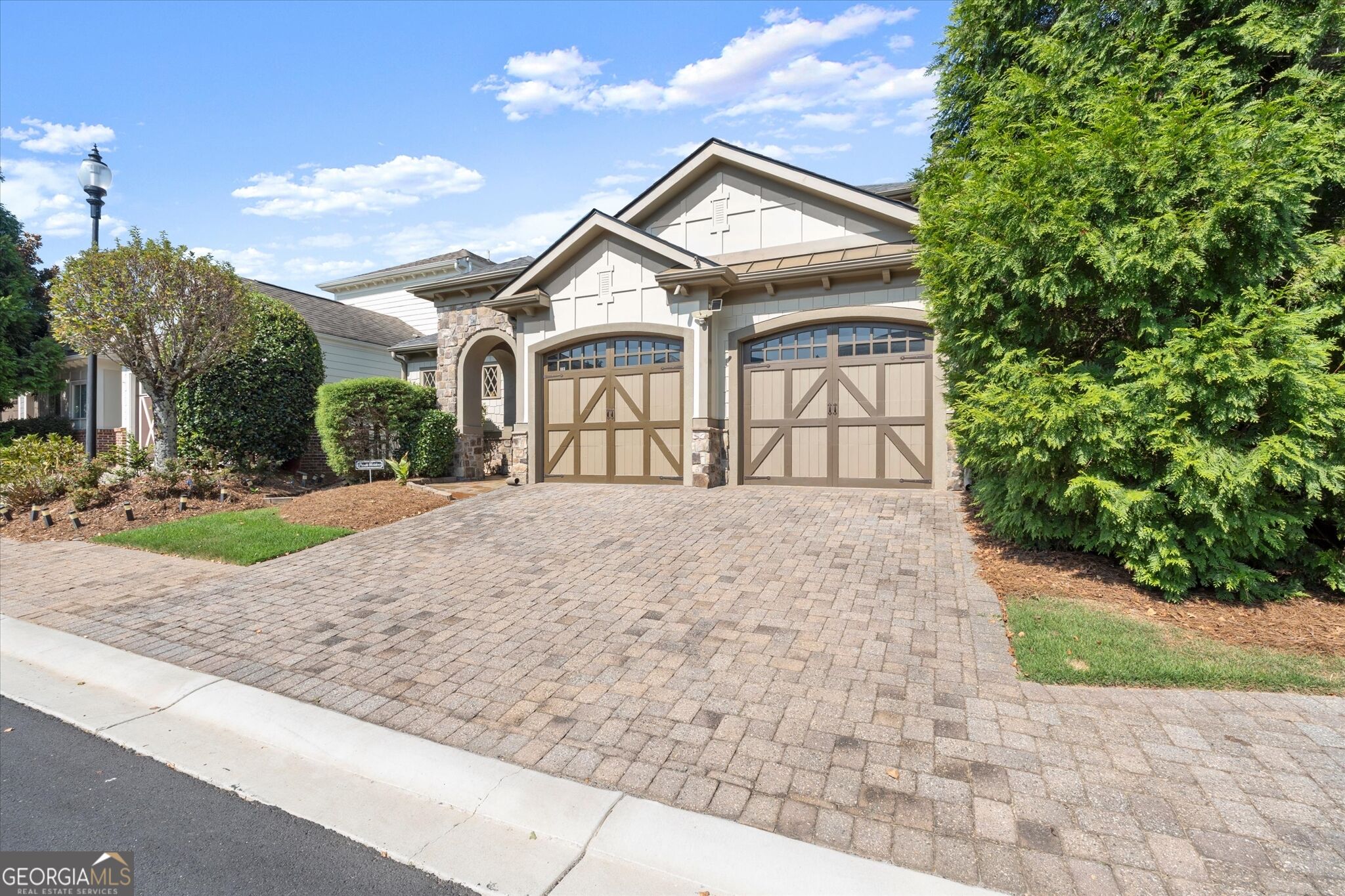313 Gray Shingle Ln — photo