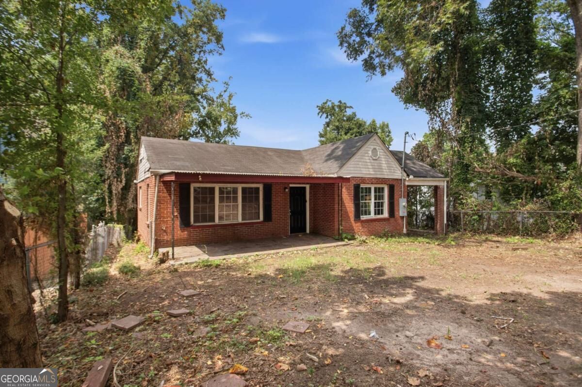 1437 Bouldercrest Rd SE — photo