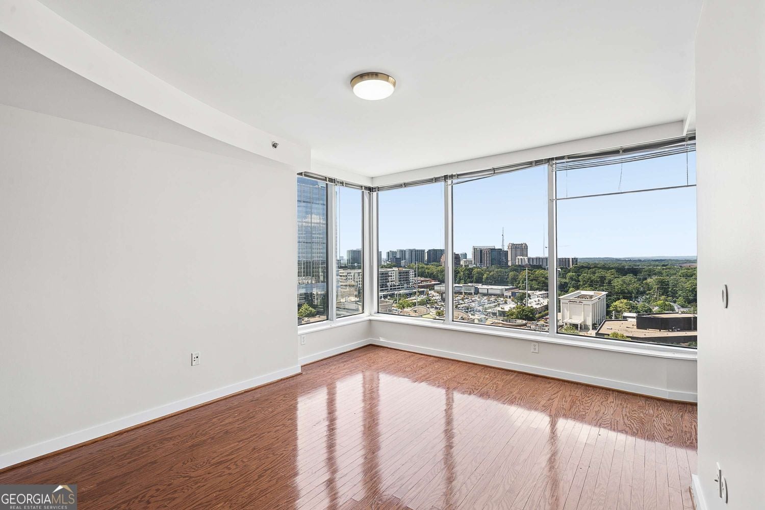 3338 Peachtree Rd NE 1810 — photo
