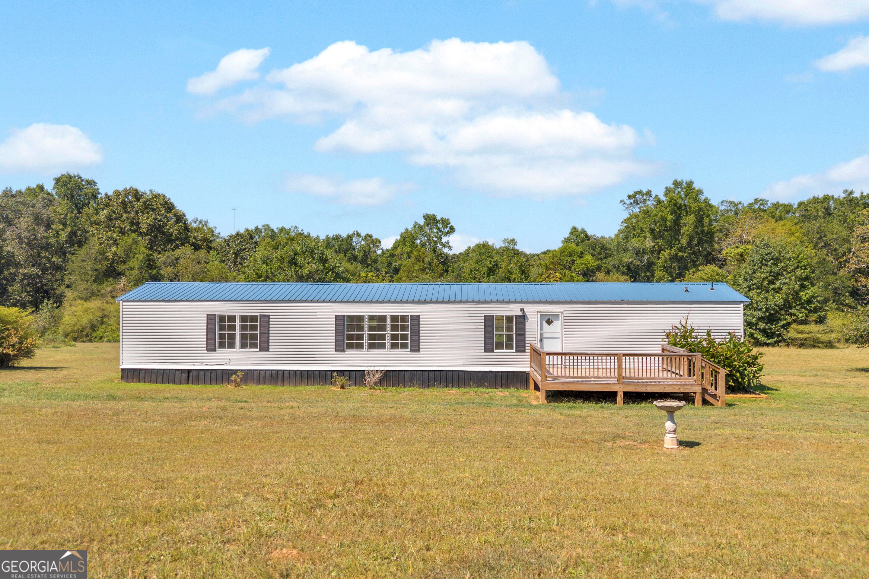 820 E County Line Rd — photo