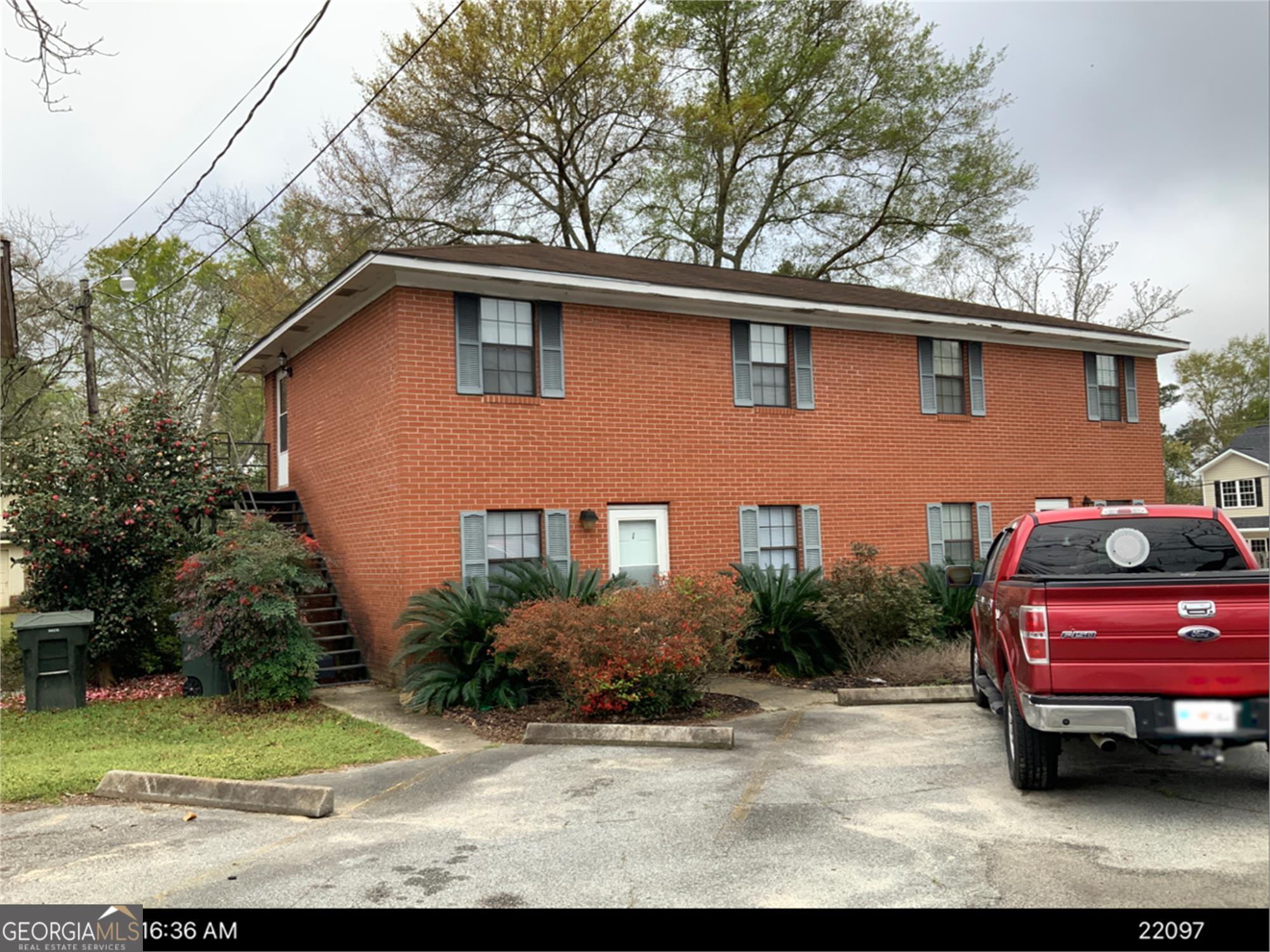 80 East Jones Ave 2 — photo