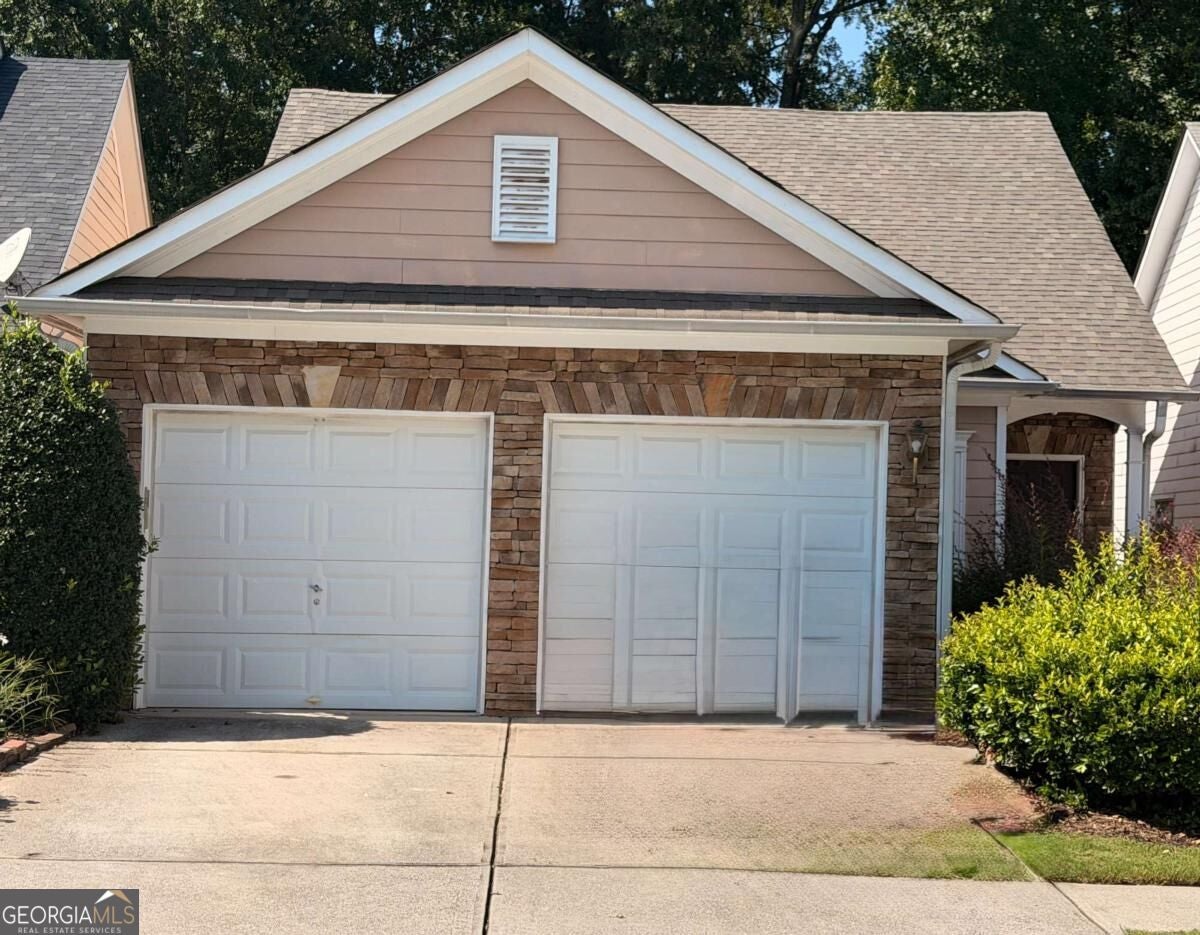 2114 Appaloosa Way — photo