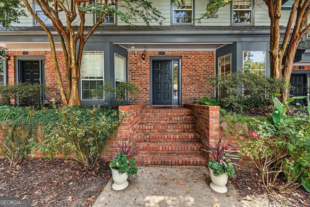 1157 Weatherstone Dr NE — photo