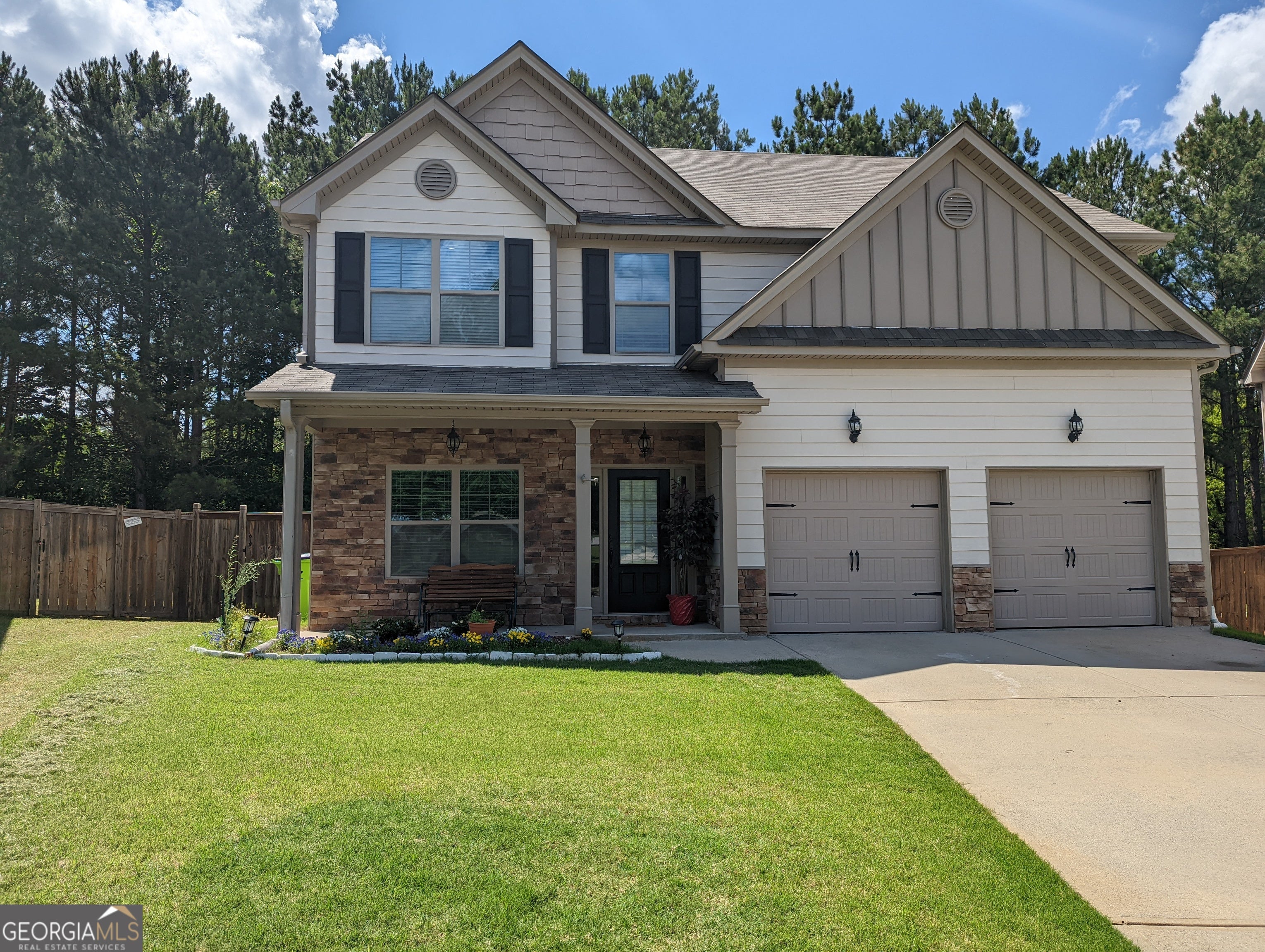 7 Maple Hill Dr — photo