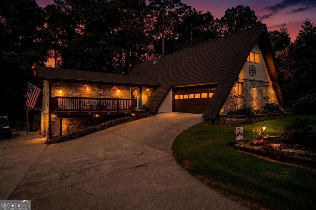 5823 Lakeshore Dr — photo