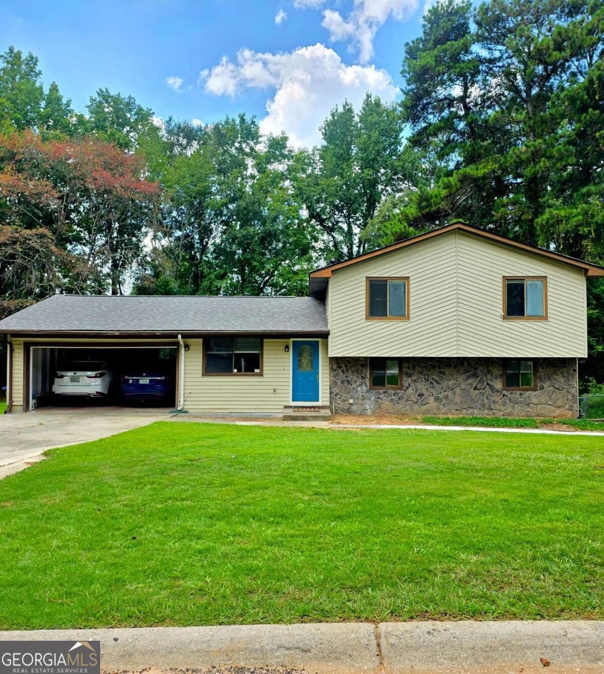 2514 Rhoanoke Dr — photo