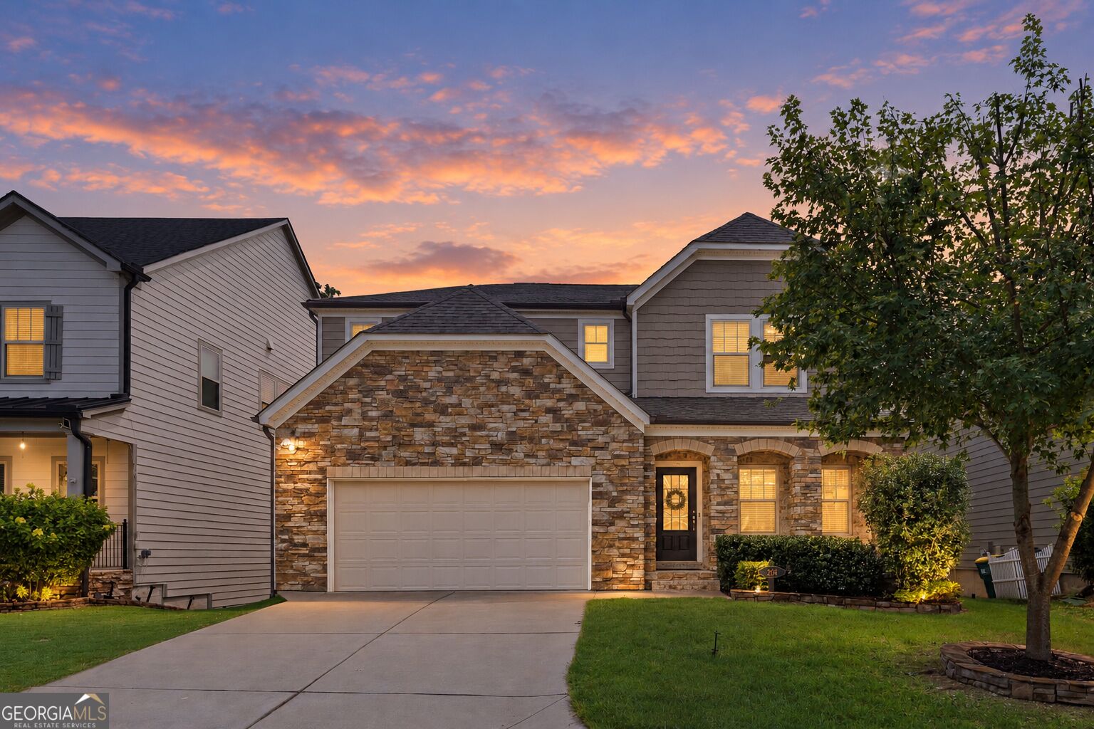 204 Meadows Ct — photo