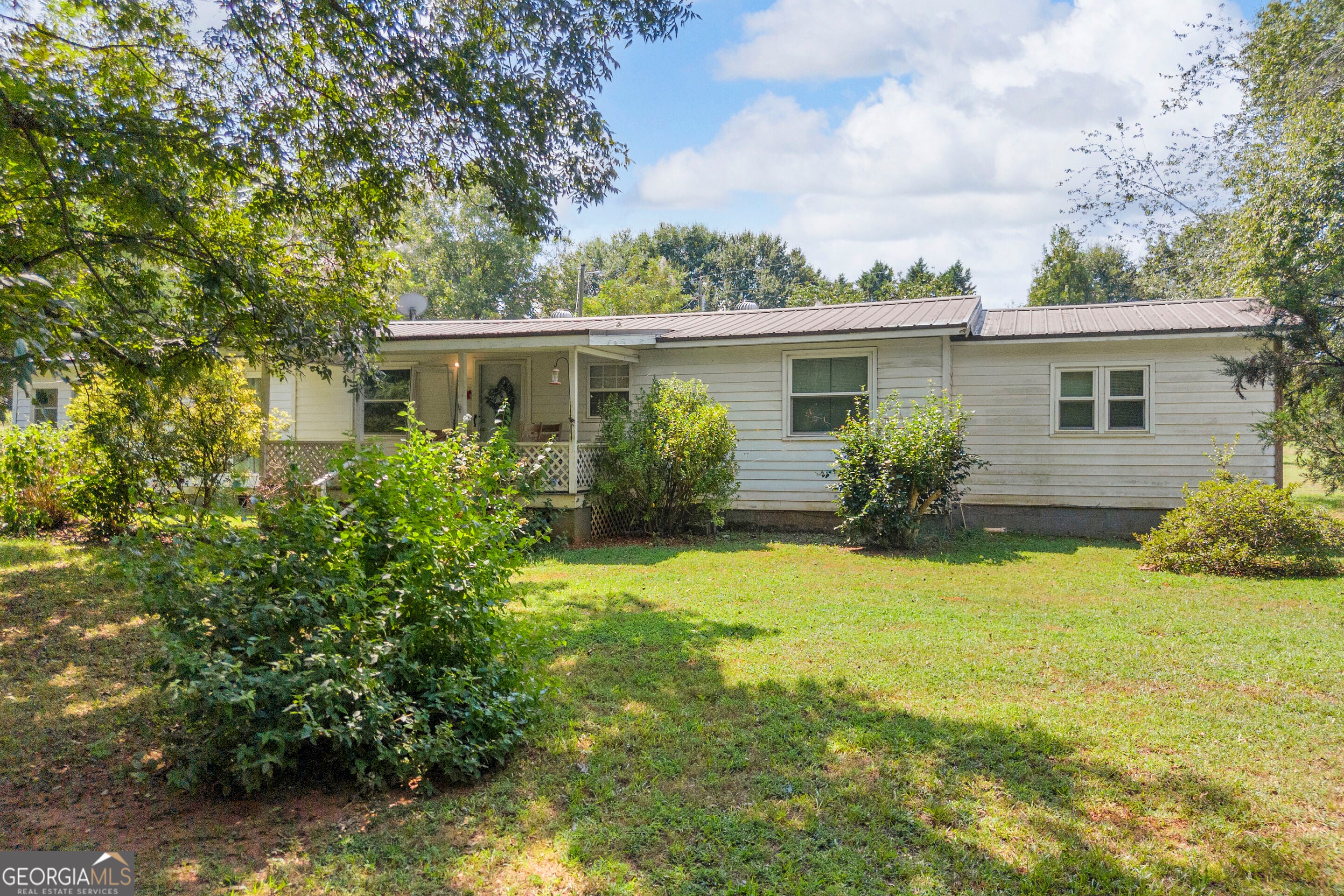2359 Wesley Chapel Rd — photo