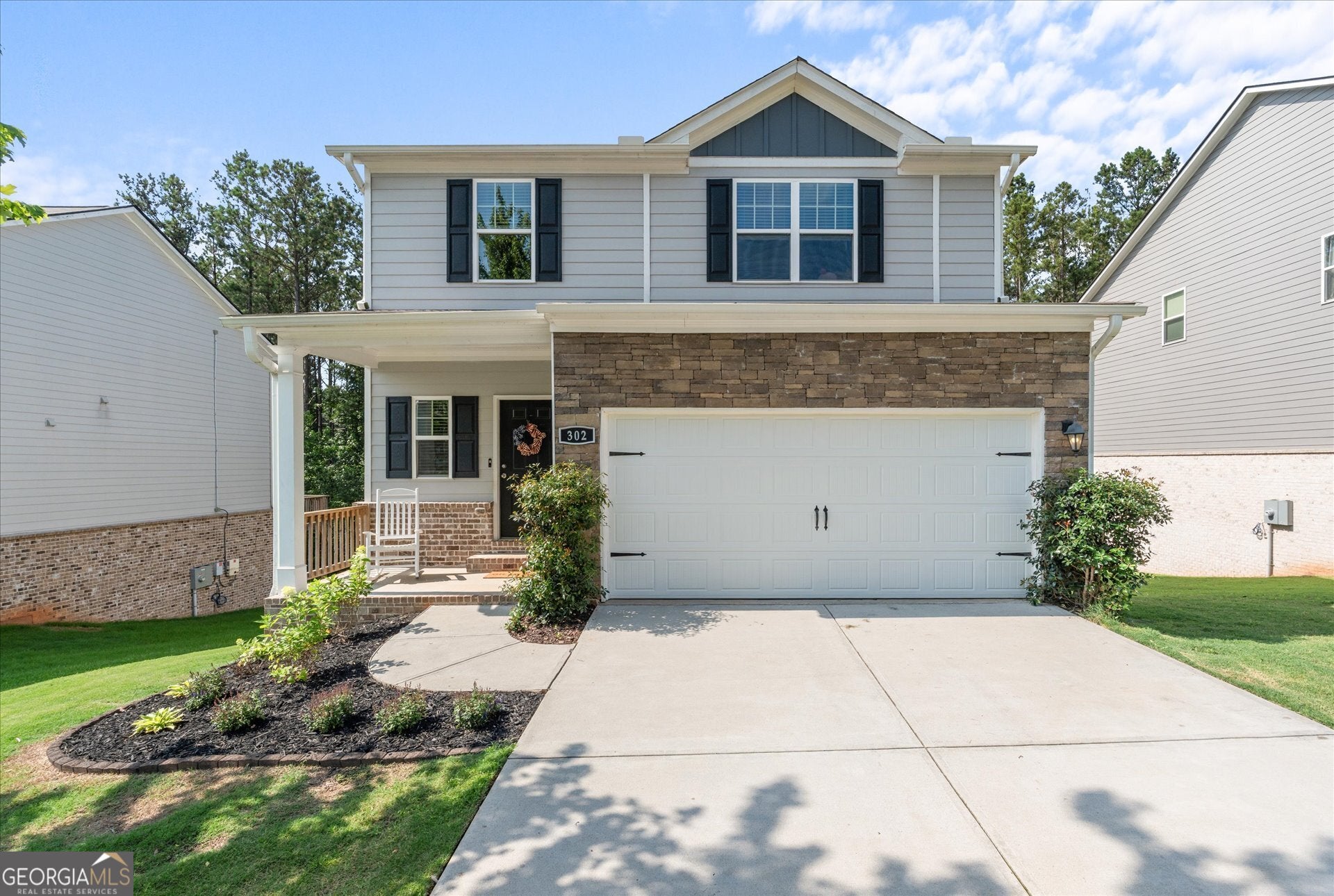302 Augusta Woods Dr — photo