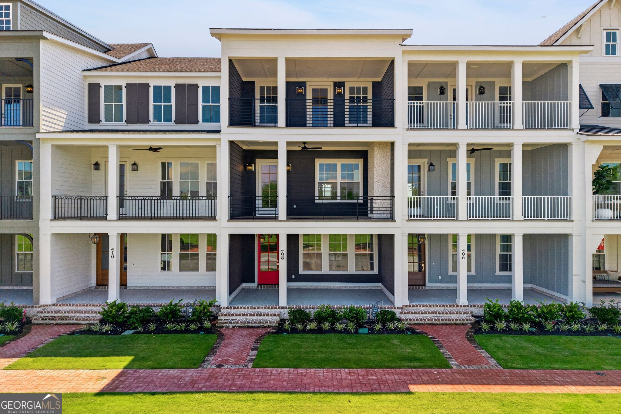 408 Legends Ct — photo
