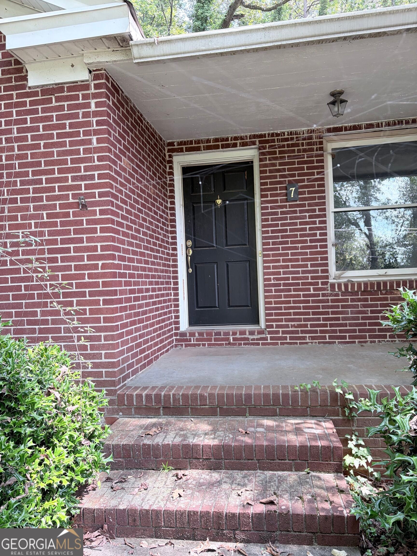 7 Townview Rd SE — photo