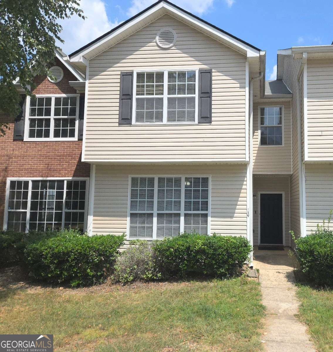 119 Odyssey — photo