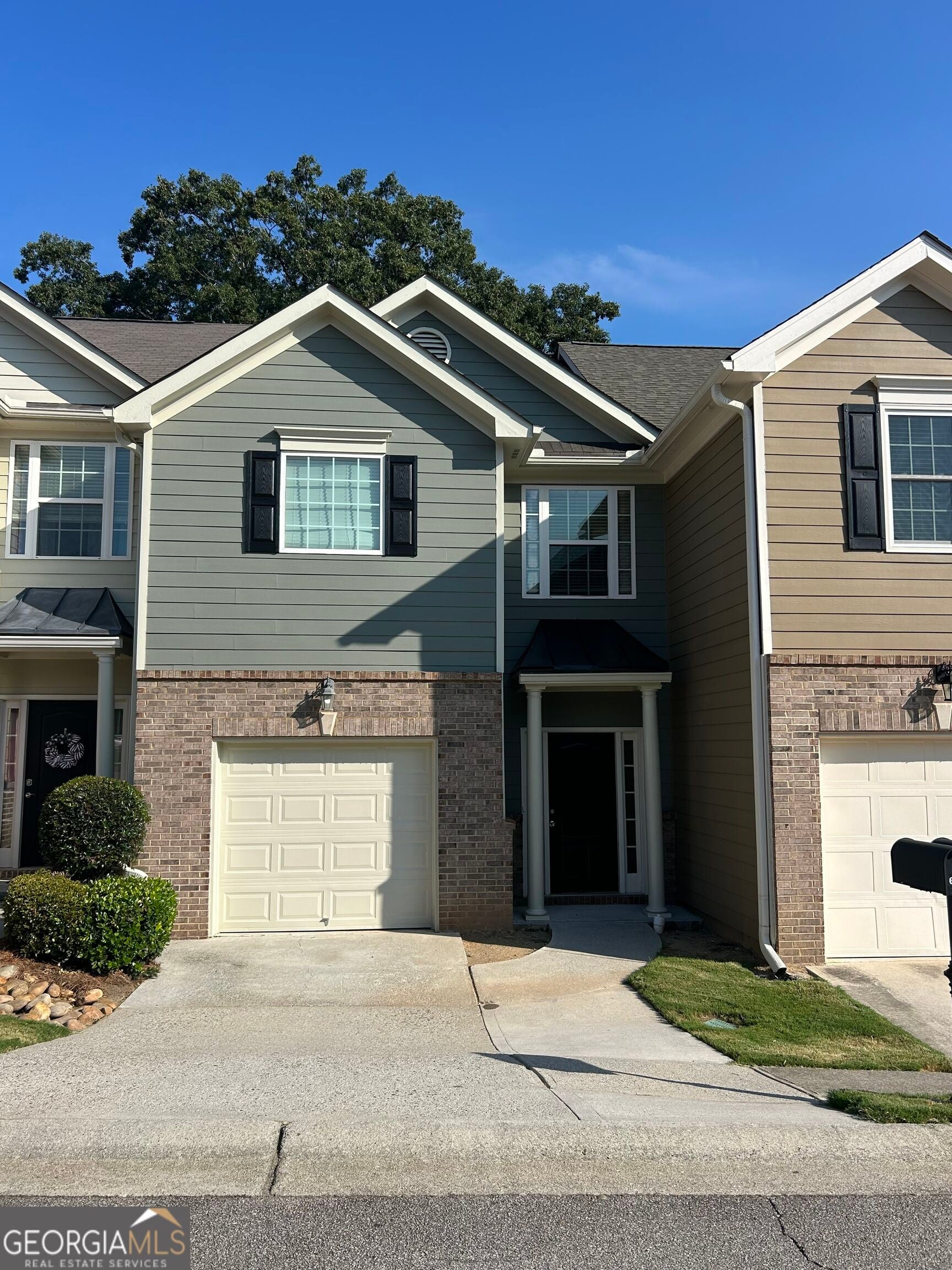 6438 Mossy Oak Lndg — photo