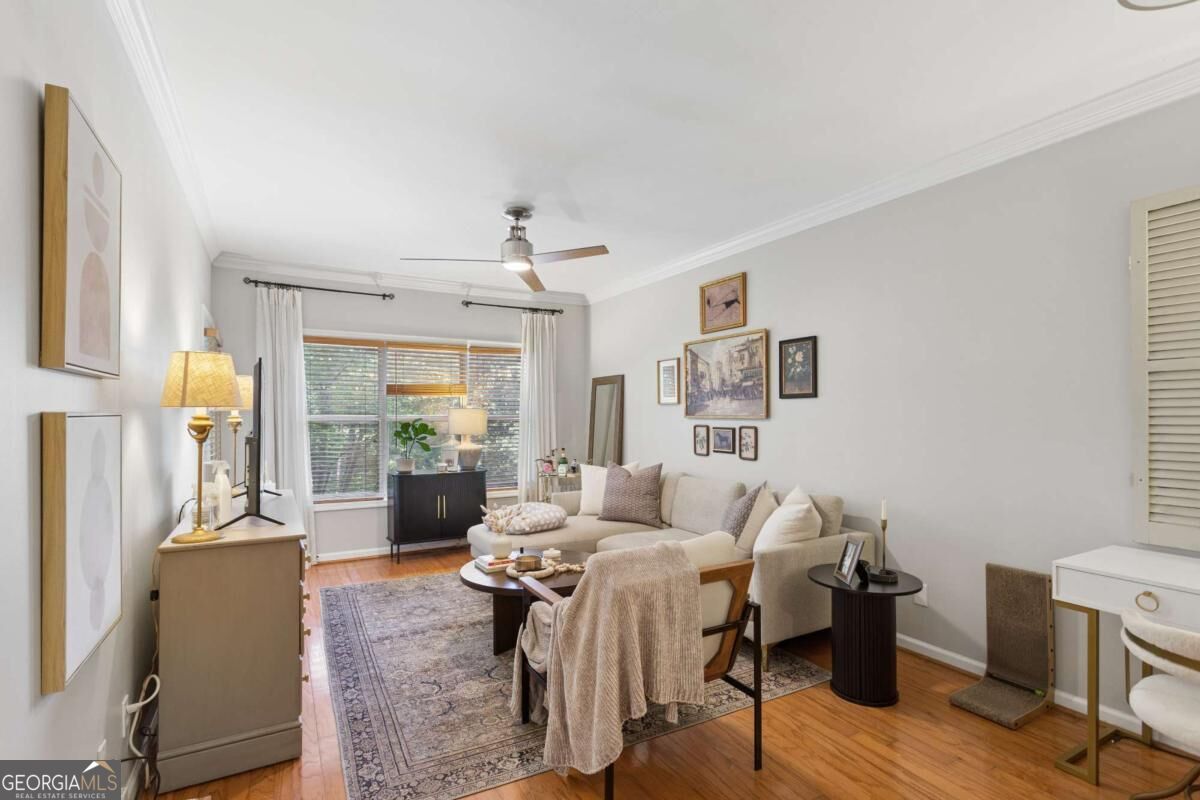 1207 River Green Dr NW — photo