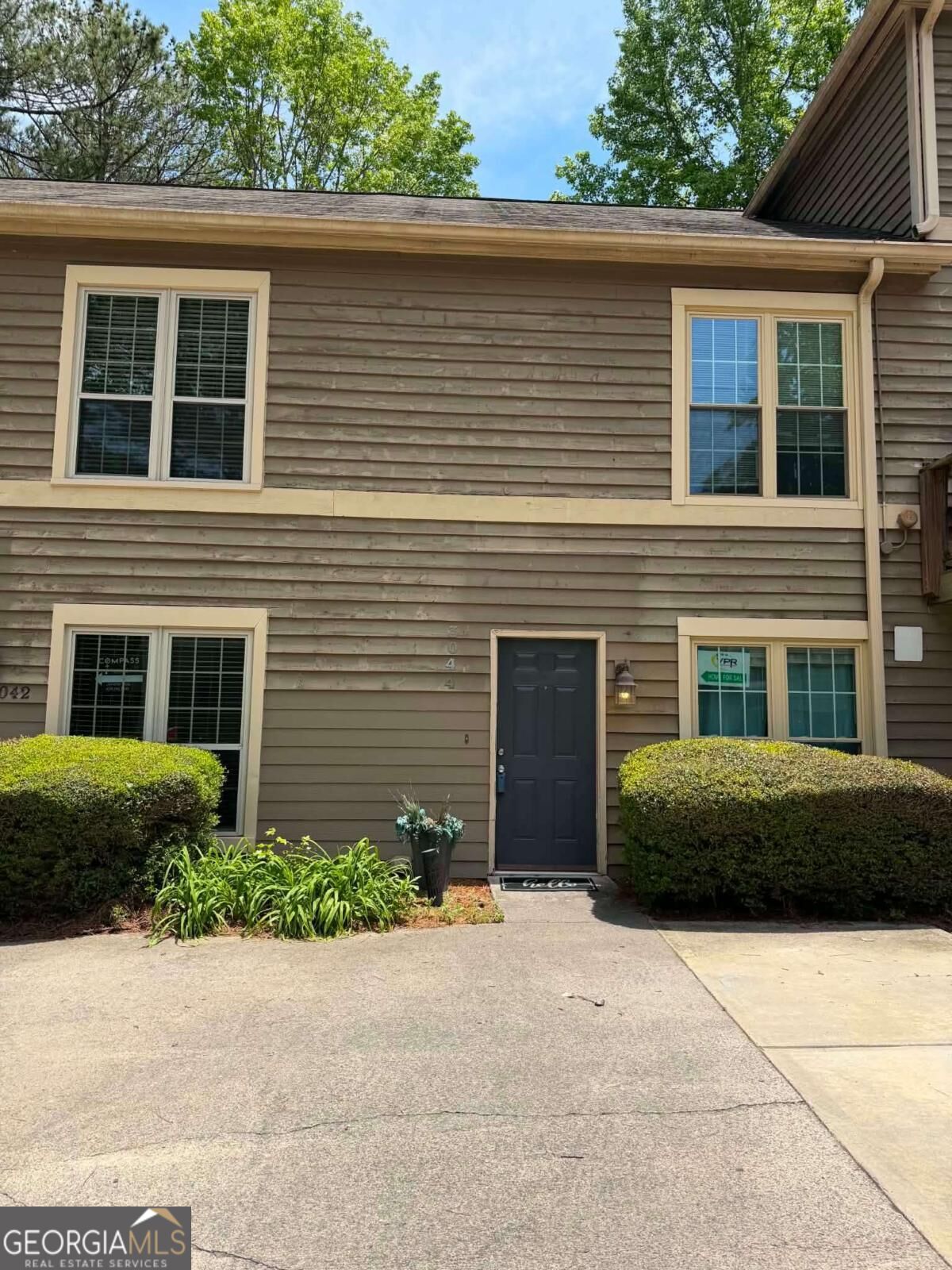3044 Steeplechase Dr — photo