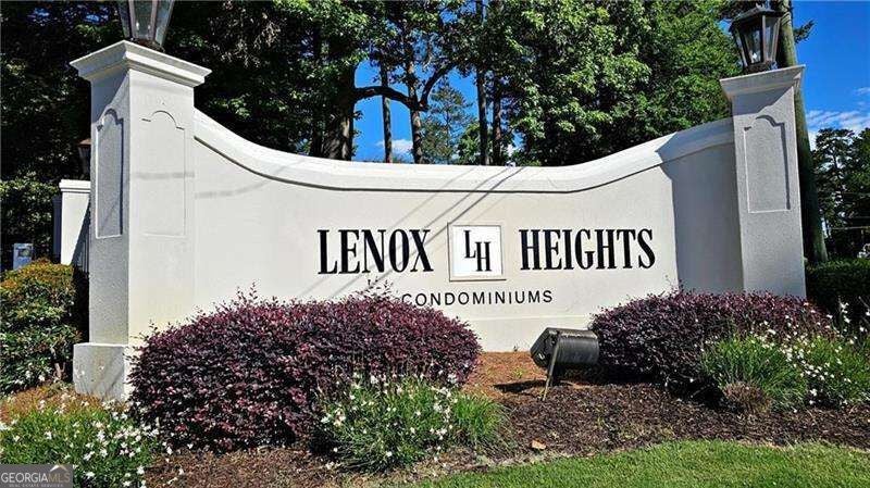 4113 Pine Heights Dr NE — photo