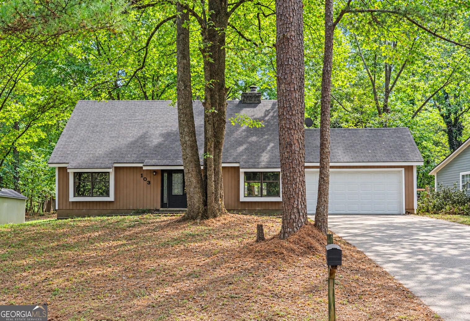 103 Martingale Dr — photo