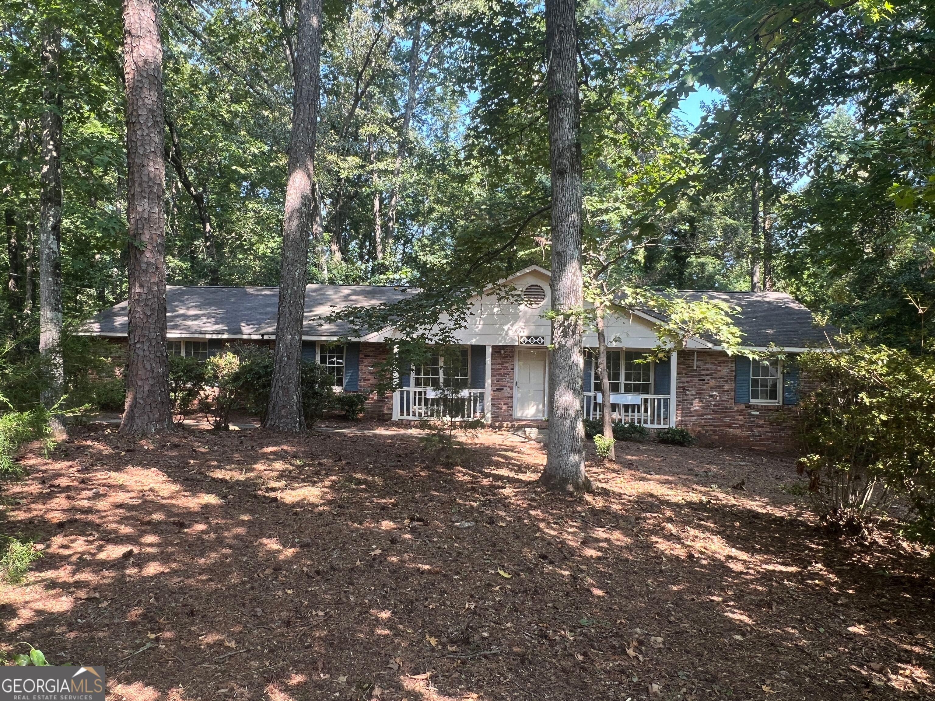 404 Debra Dr — photo