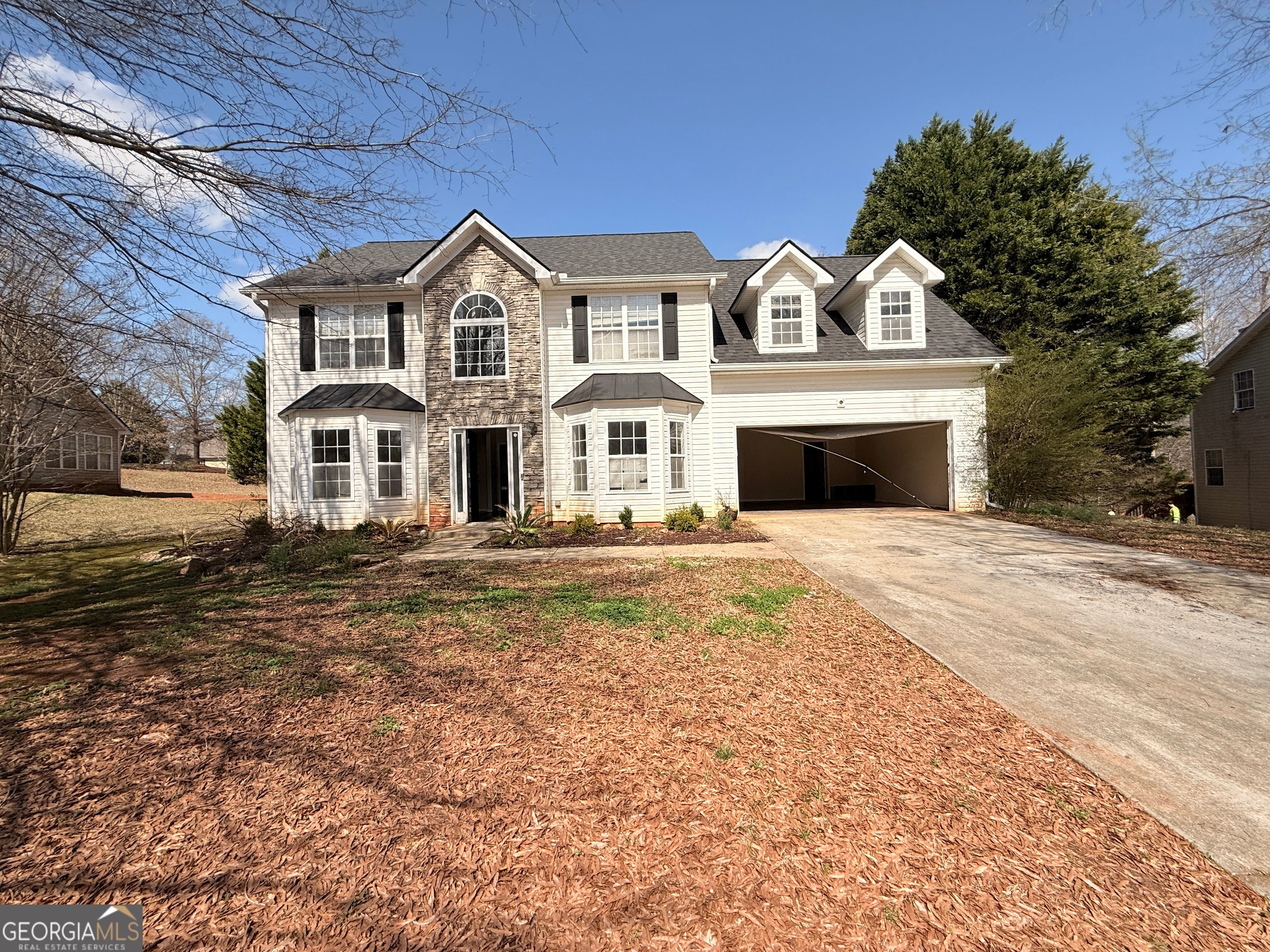 65 Montgomery Ct — photo