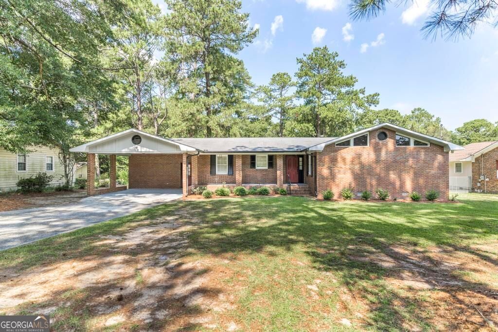 3878 Hitchcock Rd — photo