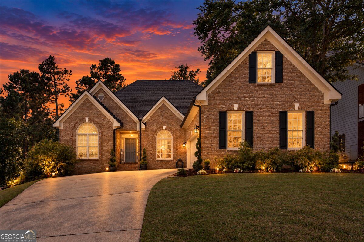 1003 Maple Creek Dr — photo