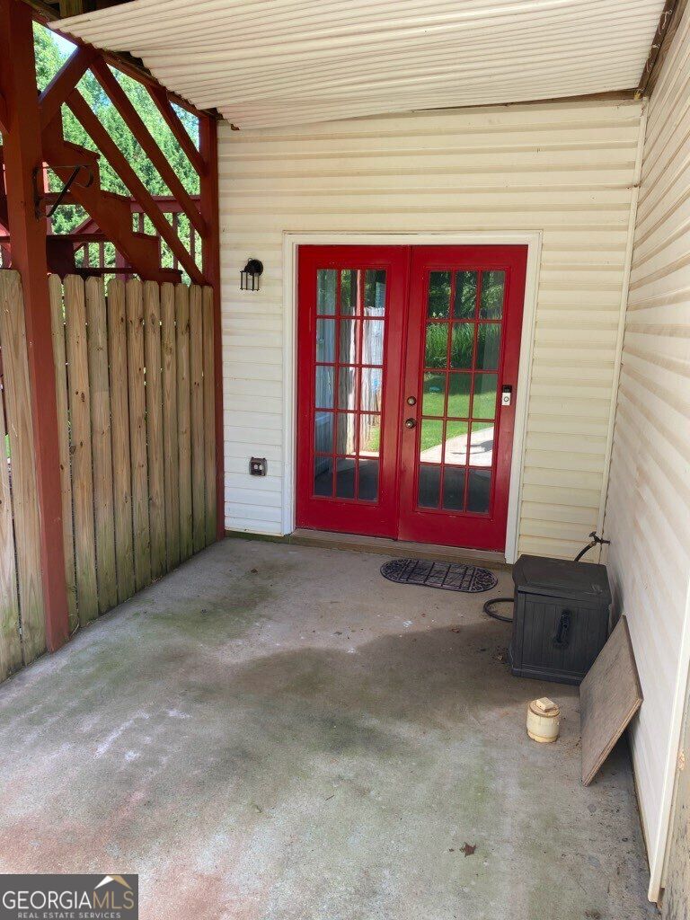 6170 Devonshire Dr (Basement Apt) — photo