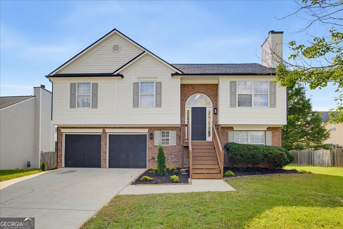523 Bass Pte NW — photo