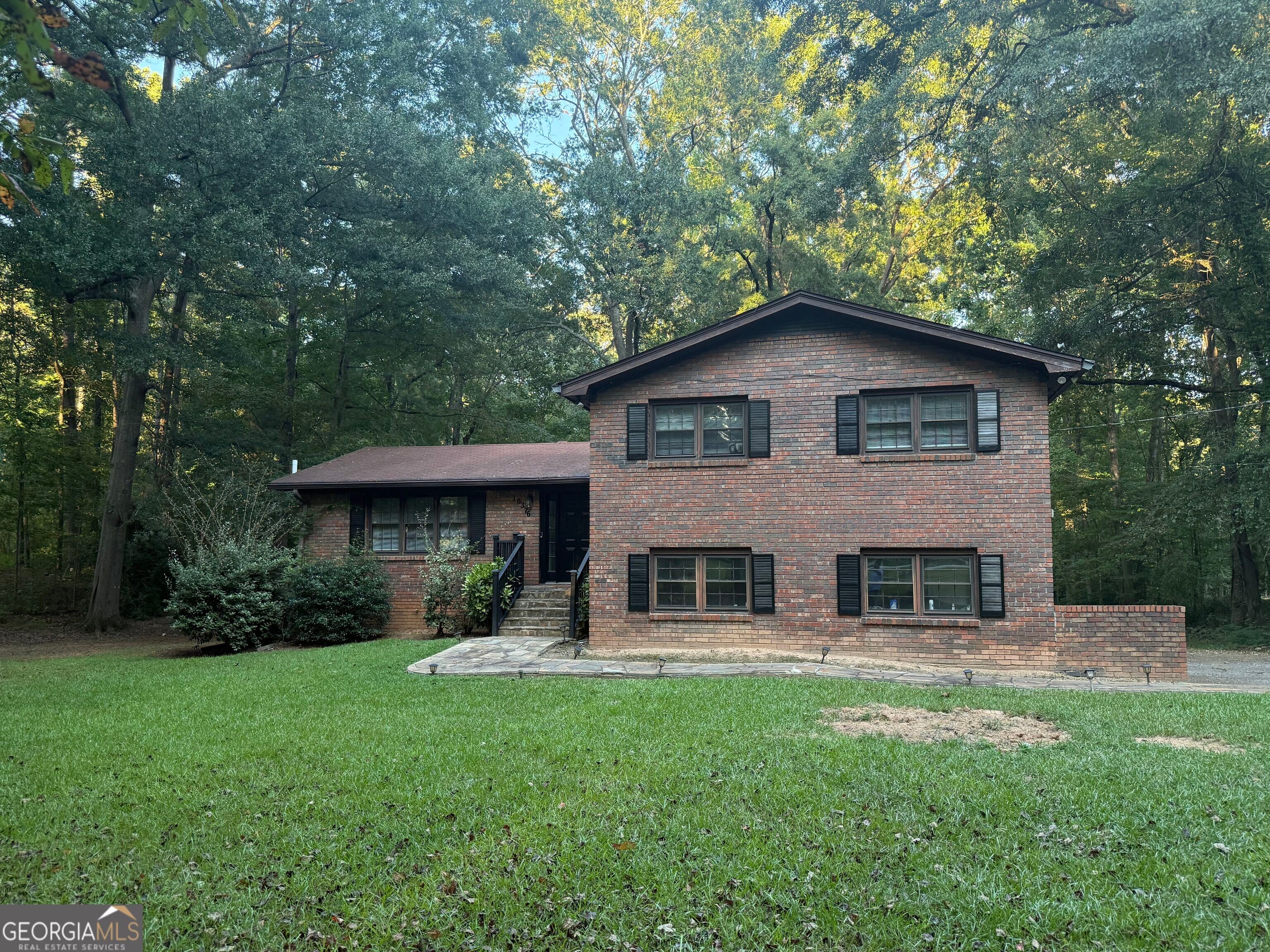 10376 Fitzgerald Rd — photo