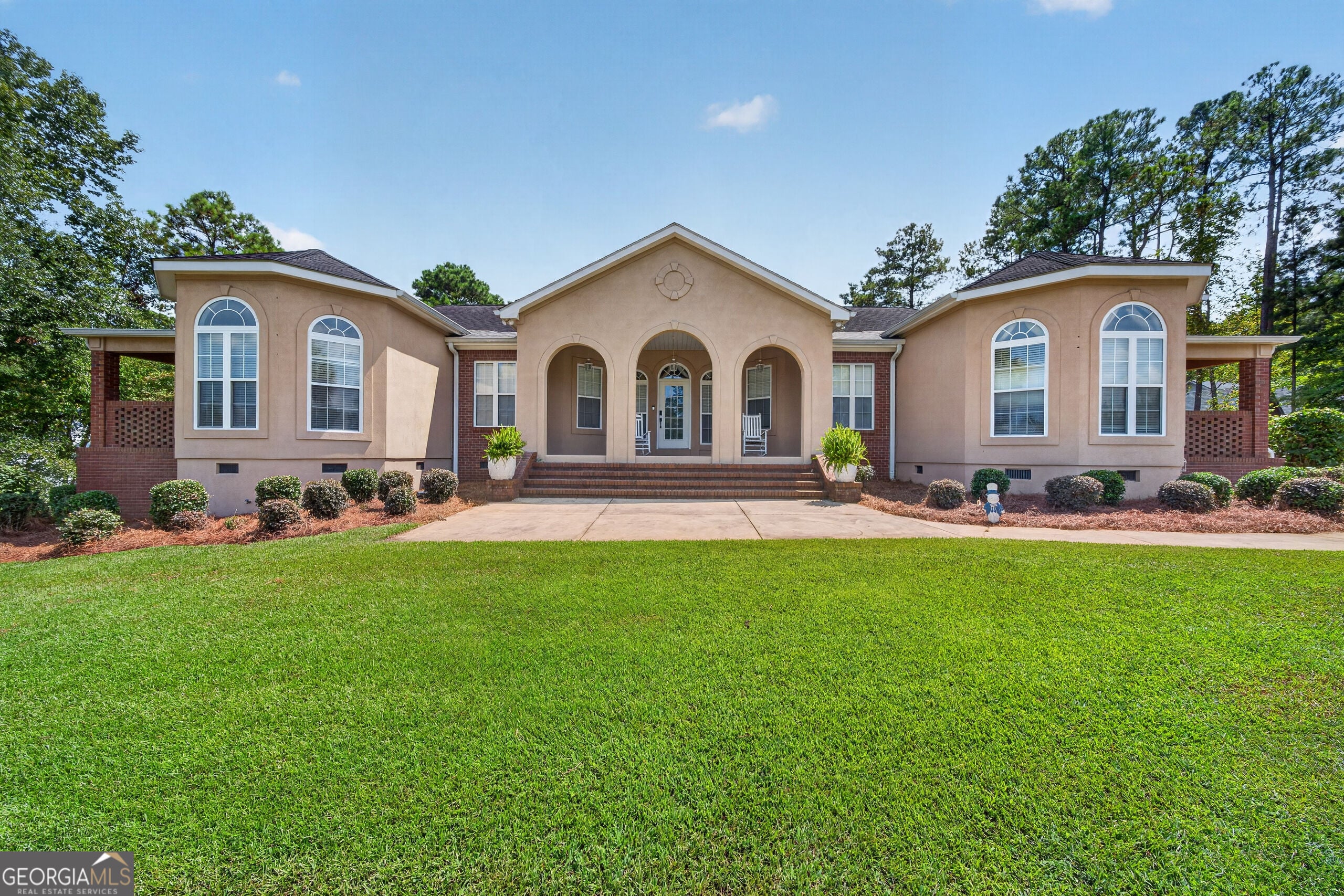 103 Waters Edge Dr NE — photo