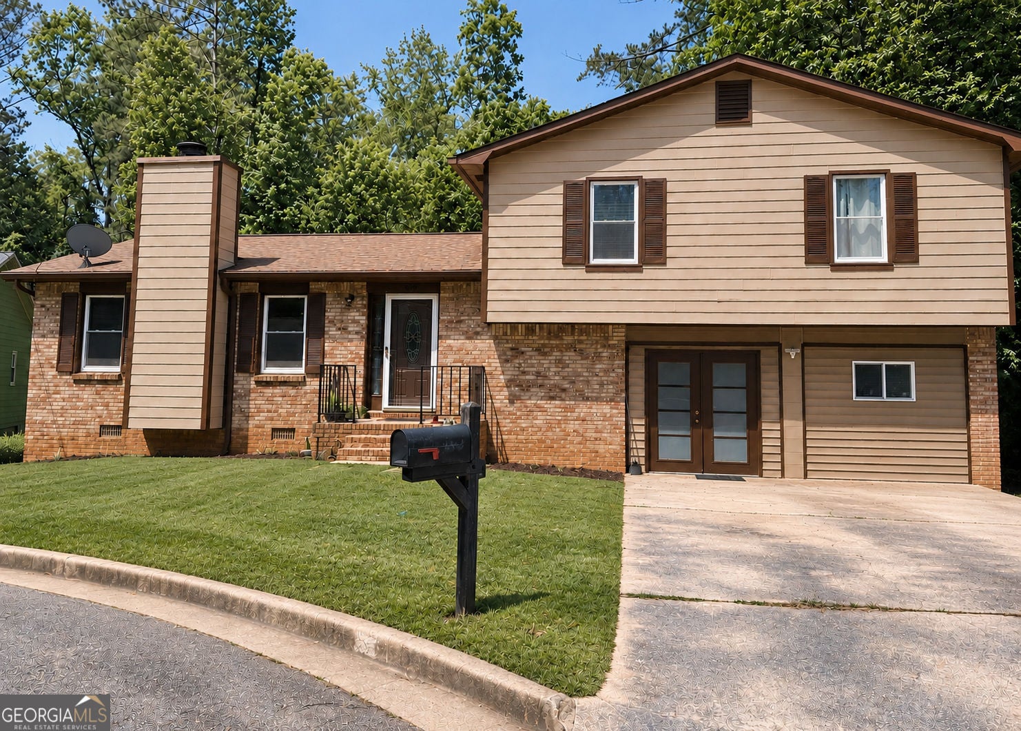 4431 Autumn Hill Dr — photo
